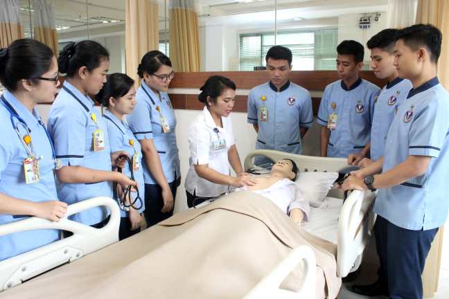 FAKULTAS KEPERAWATAN UPH LOLOS 100% UKOM