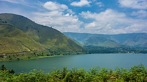 300px-Indonesia_-_Lake_Toba_(26224127503)
