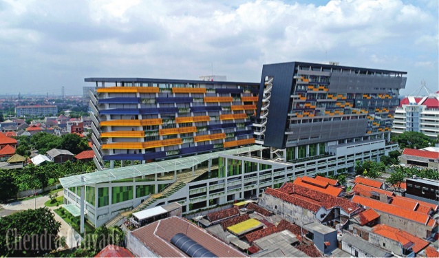 2-Petra-Christian-University