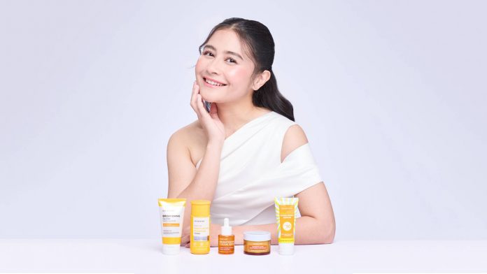 Photo Prilly Glow Revolution